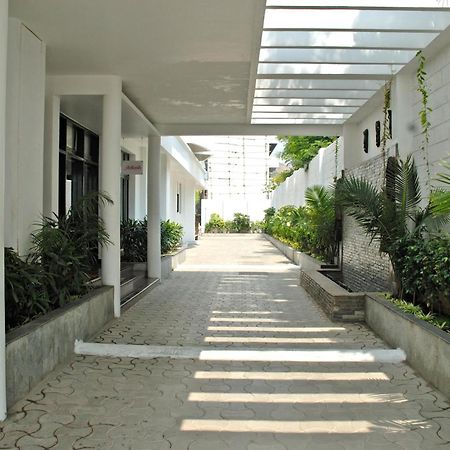 Arpanaa Hotel Tiruvannamalai Ngoại thất bức ảnh