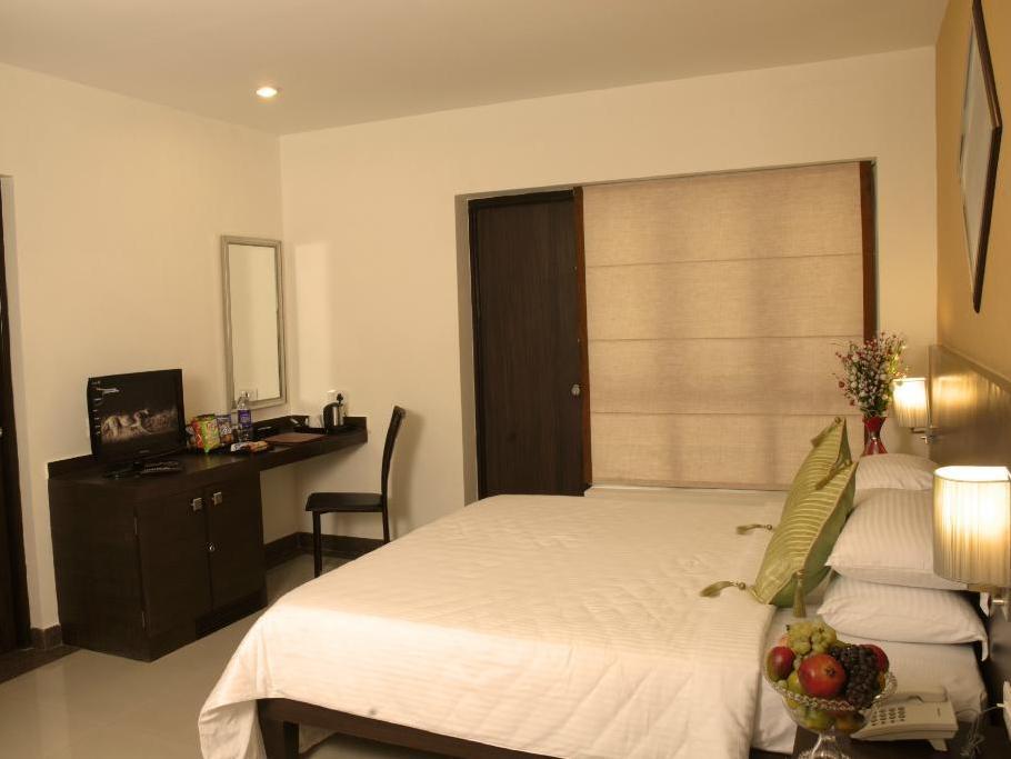 Arpanaa Hotel Tiruvannamalai Ngoại thất bức ảnh