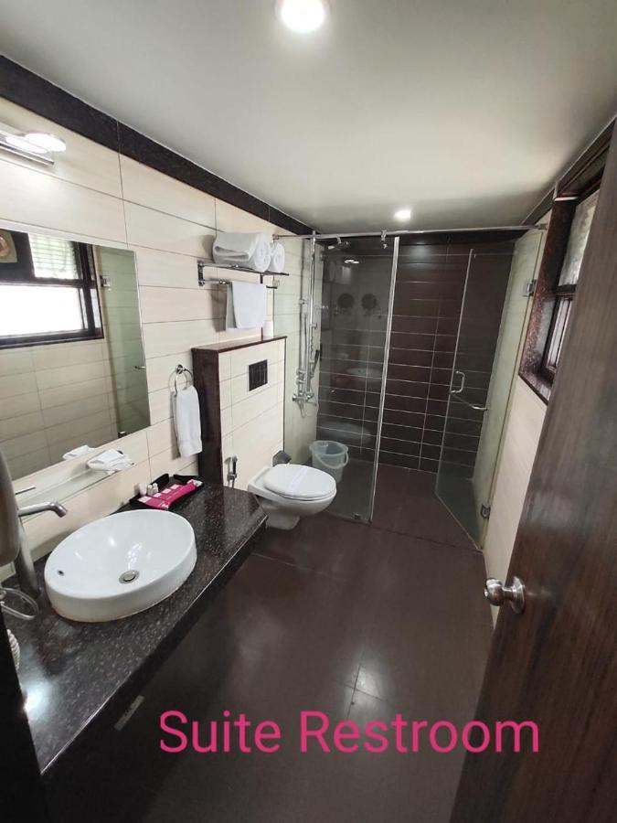 Arpanaa Hotel Tiruvannamalai Ngoại thất bức ảnh